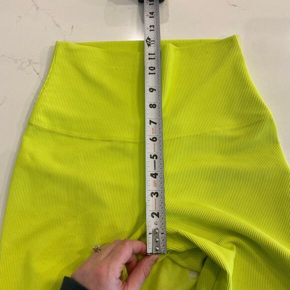 BEACH RIOT Lauren Ribbed Leggings with Mesh size Medium - Picture 8 of 10